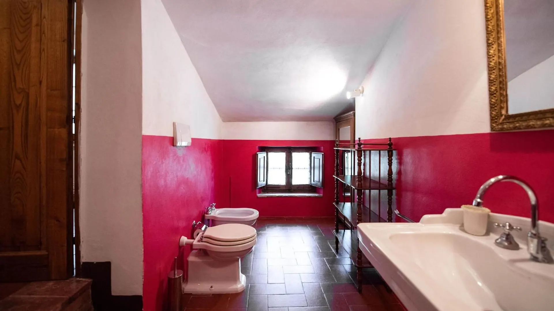 Green Hill Apartment In Tuscan Countryside Siena 0*,  Italy