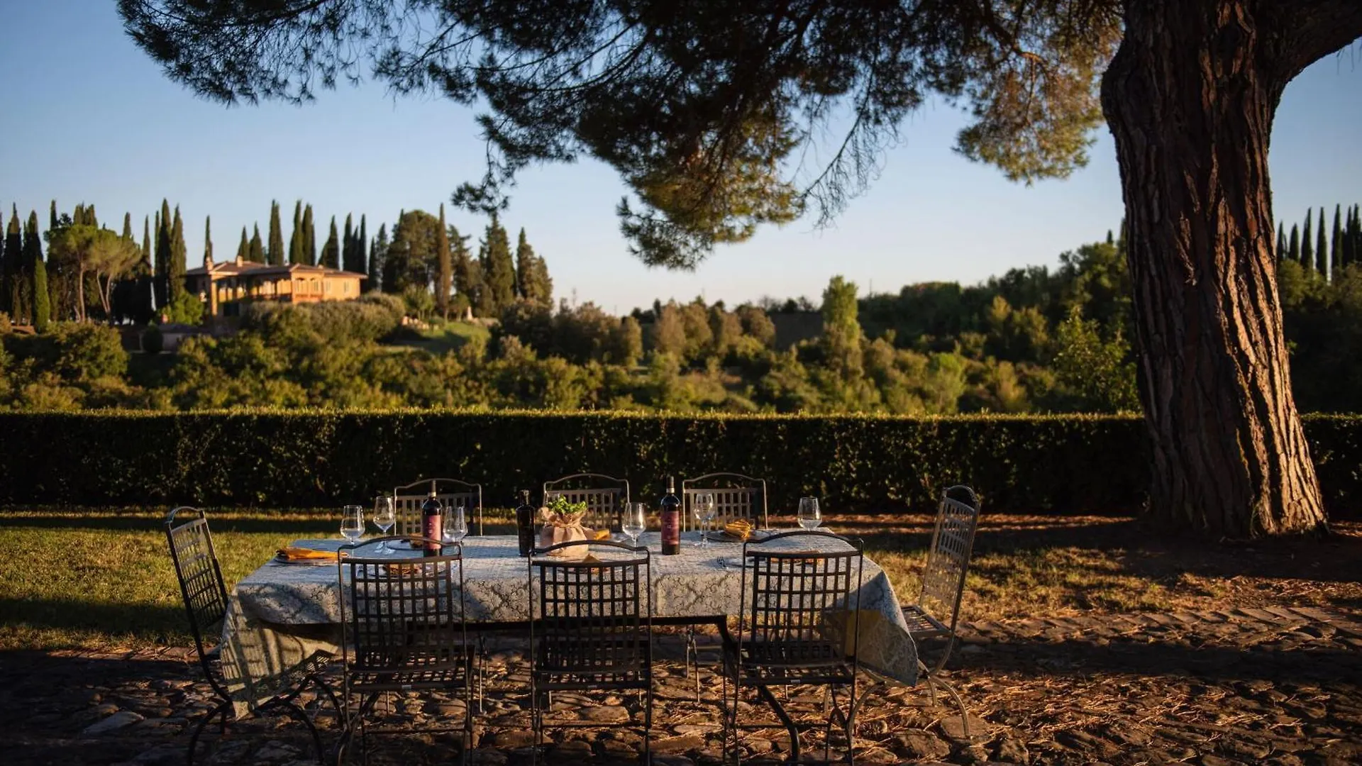 Green Hill Apartment In Tuscan Countryside Siena