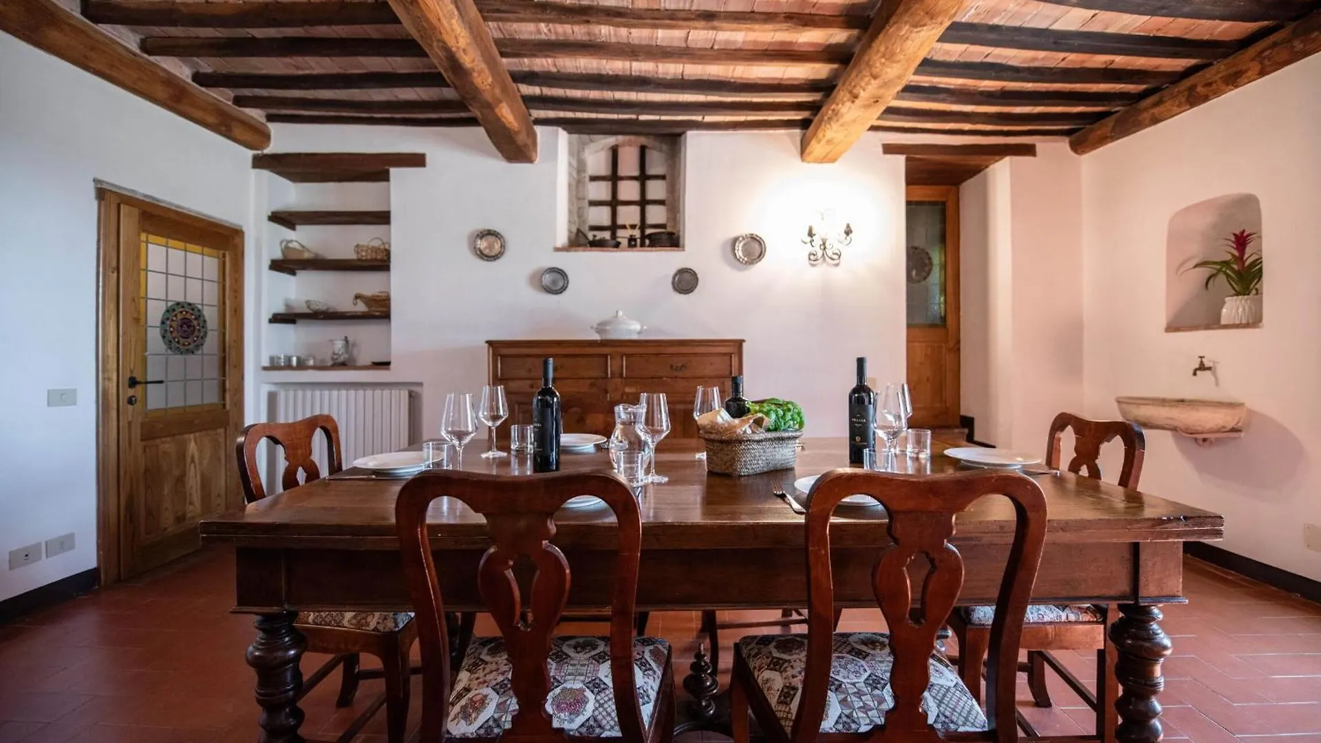 Green Hill Apartment In Tuscan Countryside Siena