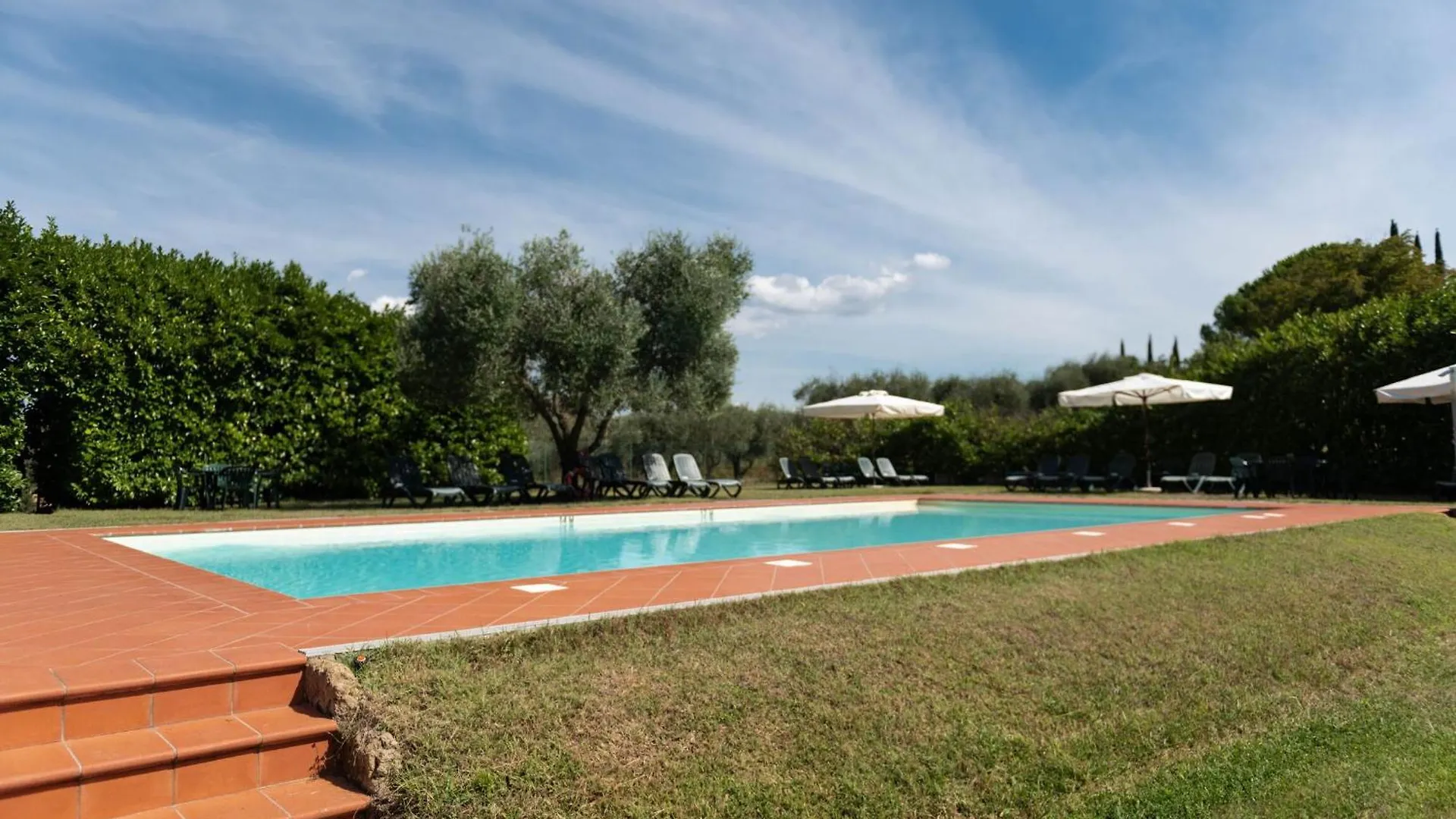 Green Hill Apartment In Tuscan Countryside Siena Italy