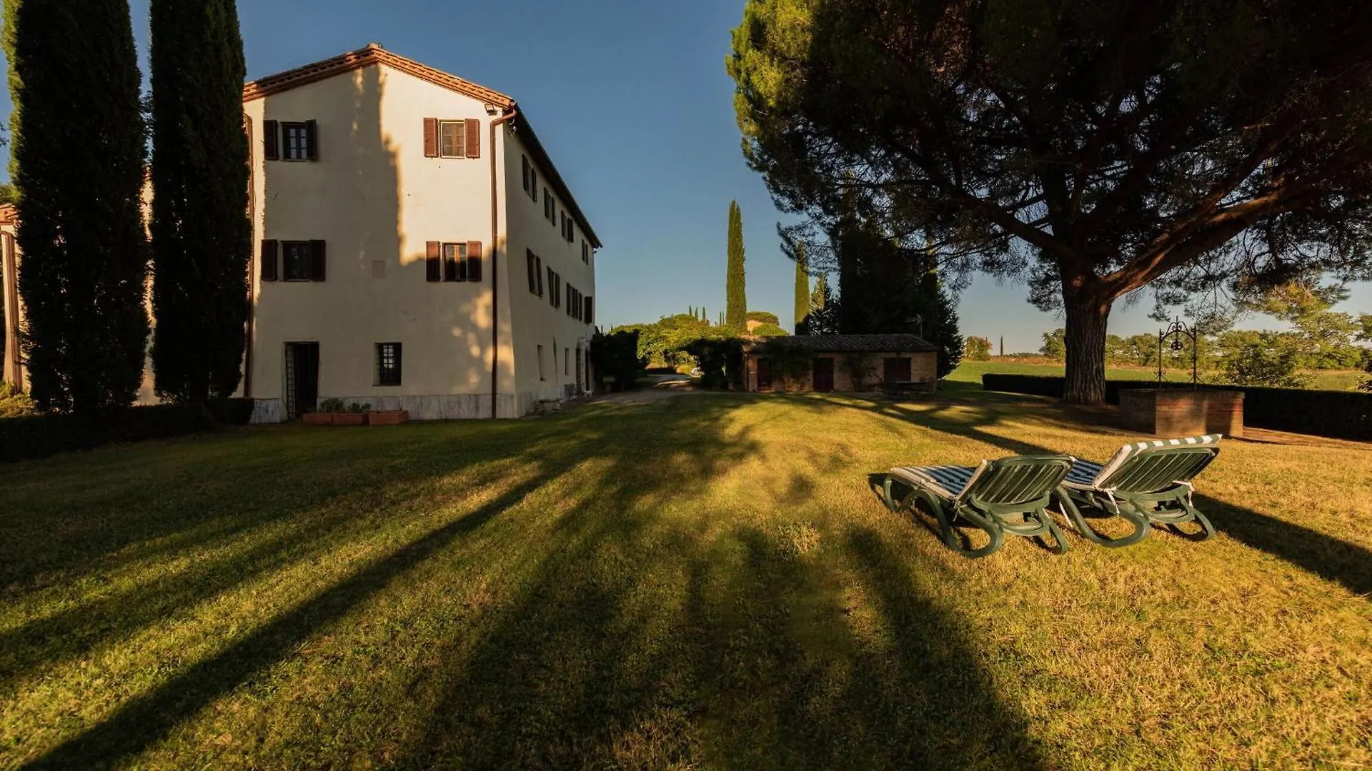 Green Hill Apartment In Tuscan Countryside Siena